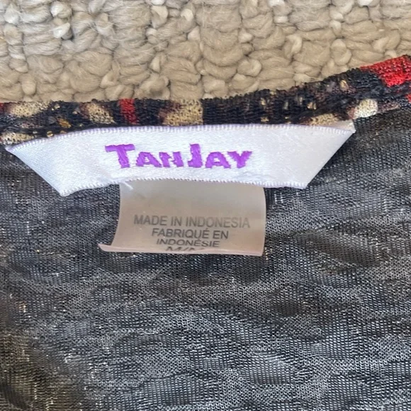 TanJay Multicolor Patterned Top - Picture 2 of 3